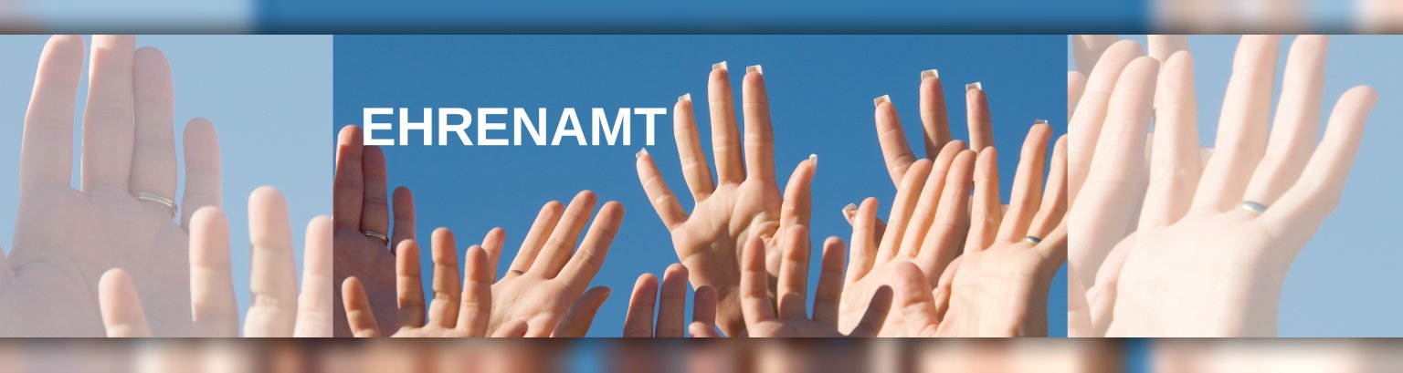 Hände, die in den Himmel zeigen Hände, die in den Himmel zeigen